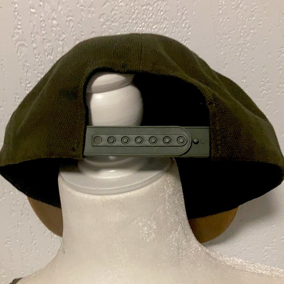 Volcom snap back - Picture 2 of 2